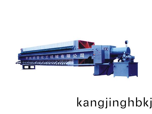 機(ji)械式(shi)壓濾機